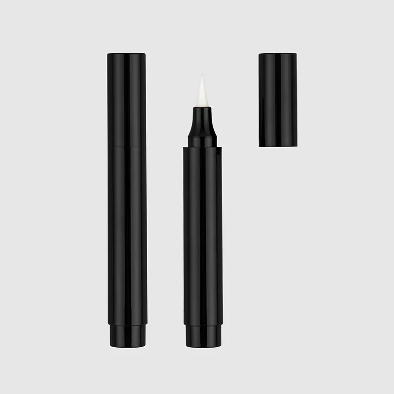 Eyeliner lichid cu aripi îndrăznețe cu ambalaj cu vârf de bumbac
